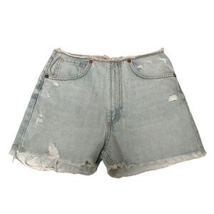 Zara raw waist & hem mid-rise light wash distressed denim jean shorts 00/0